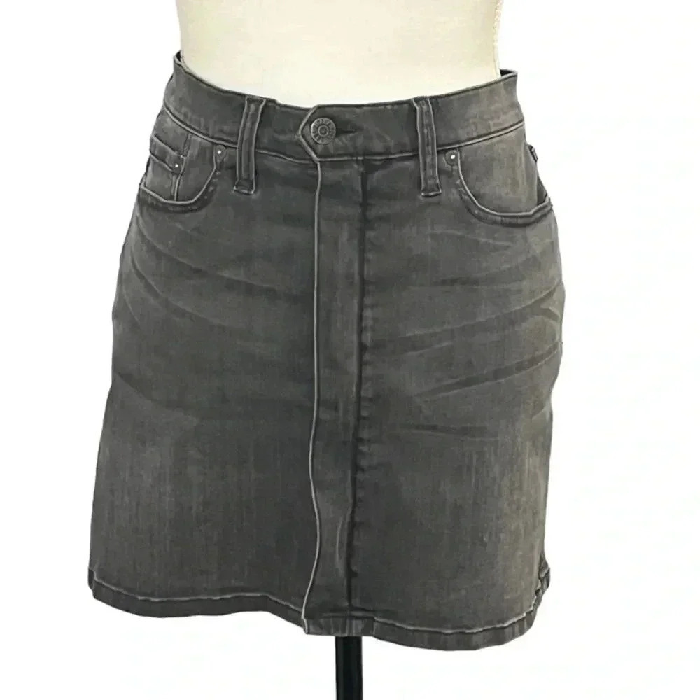 Madewell size 29 dark grey denim mini skirt EUC